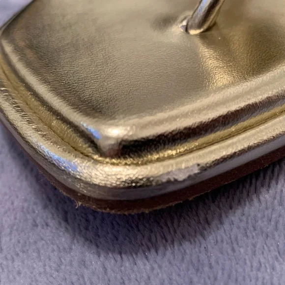 Stuart Weitzman Women’s Metallic Napa Woven Calypso Flat Sandals| size 8 1/2 - Picture 7 of 9